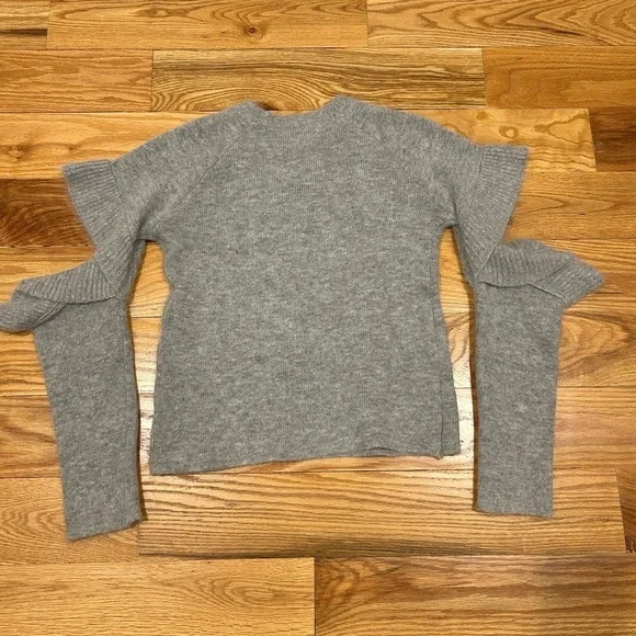 Gray Peek a Boo Sleeve Sweater - Picture 5 of 5